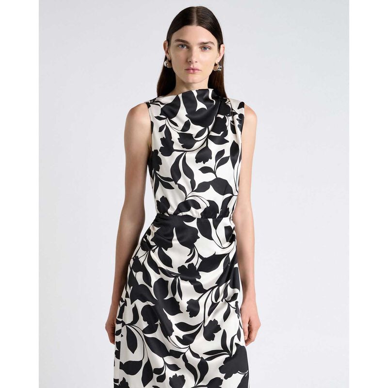 Cue Shadow Garden Midi Dress image number 3